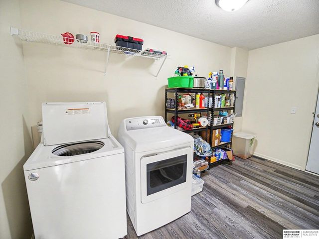 20201 NW 68th Street, Raymond, NE 68428