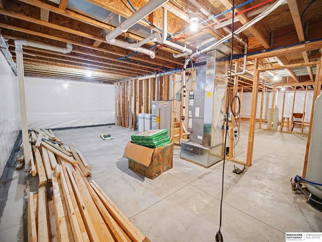 20201 NW 68th Street, Raymond, NE 68428