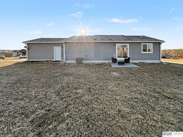 20201 NW 68th Street, Raymond, NE 68428