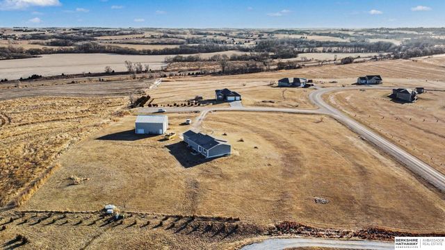 20201 NW 68th Street, Raymond, NE 68428