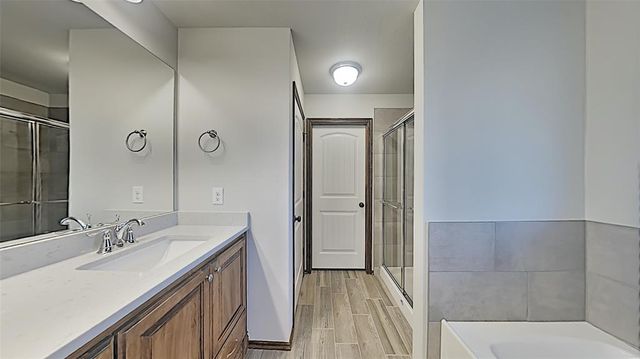 7050 Richardson Court, Oklahoma City, OK 73132