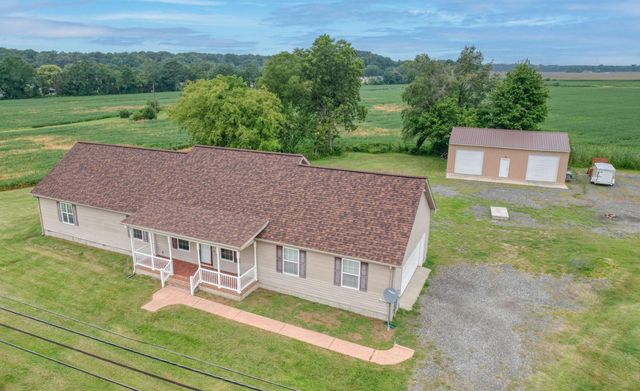 5926 MT HOLLY RD, East New Market, MD 21631