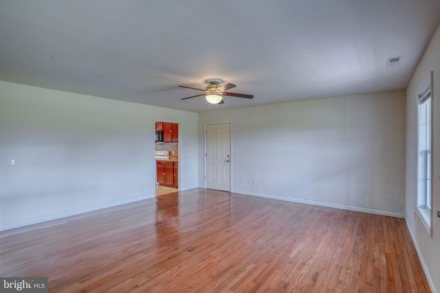 5926 MT HOLLY RD, East New Market, MD 21631