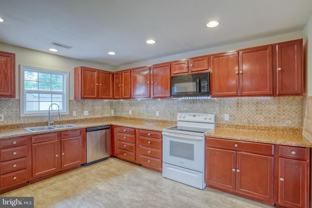 5926 MT HOLLY RD, East New Market, MD 21631