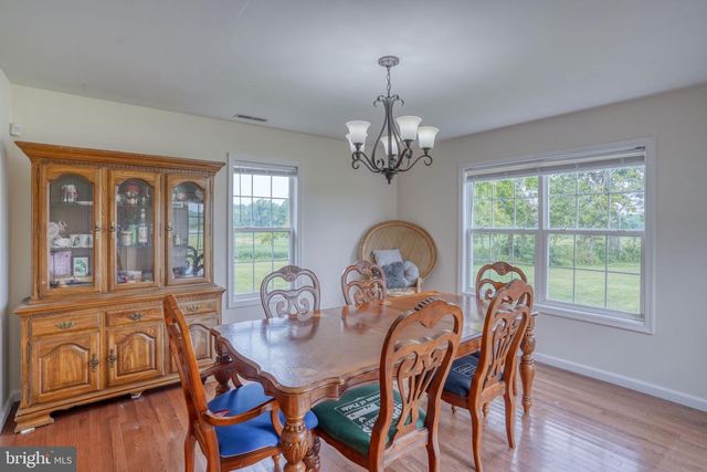 5926 MT HOLLY RD, East New Market, MD 21631