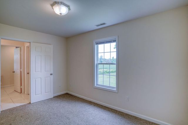 5926 MT HOLLY RD, East New Market, MD 21631