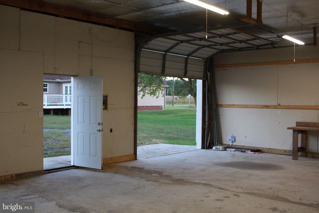 5926 MT HOLLY RD, East New Market, MD 21631