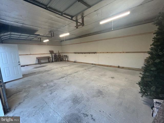 5926 MT HOLLY RD, East New Market, MD 21631