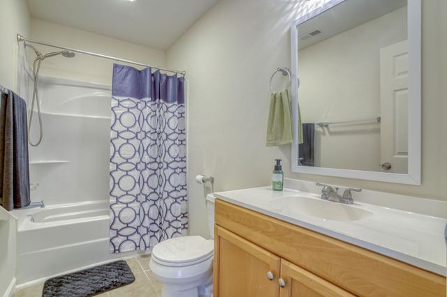 5926 MT HOLLY RD, East New Market, MD 21631