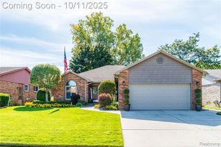 15730 Lorway Drive, Clinton Township, MI 48038
