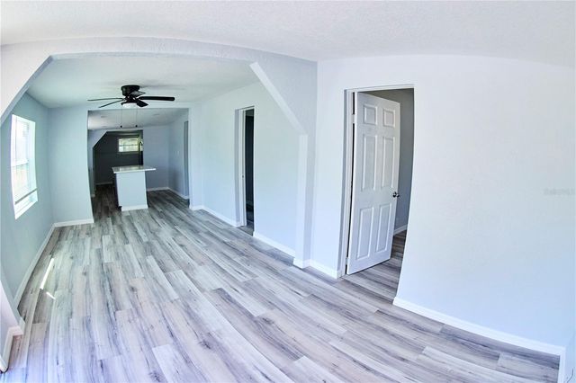 3917 E HANNA AVENUE, Tampa, FL 33610