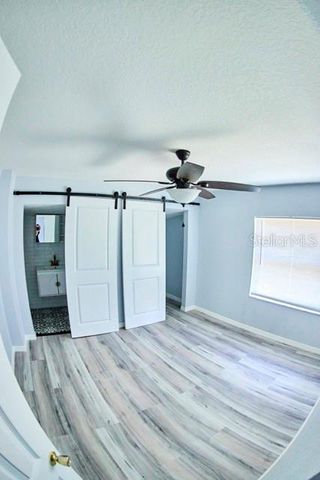 3917 E HANNA AVENUE, Tampa, FL 33610