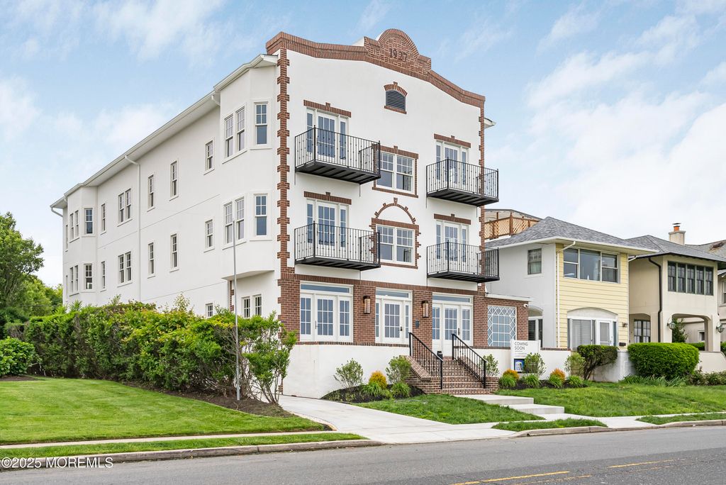 205 Edgemont Drive 1, Loch Arbour Village, NJ 07711