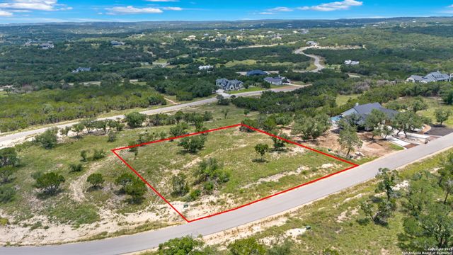 928 Enchanted View, Canyon Lake, TX 78133