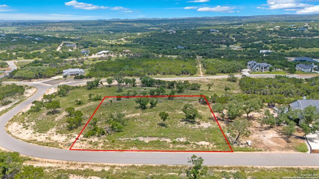 928 Enchanted View, Canyon Lake, TX 78133