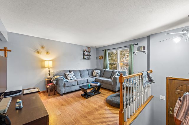 5408 BRET CT, Jefferson City, MO 65109