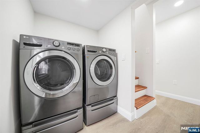 16 Grey Rock Avenue, Little Falls, NJ 07424