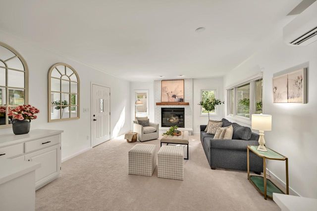 4848 N Woodburn STREET, Whitefish Bay, WI 53217