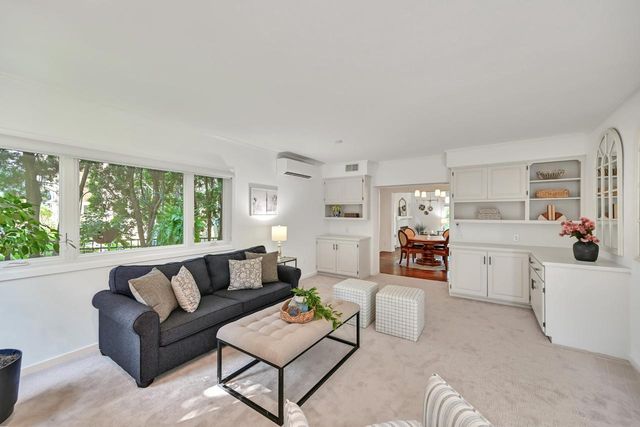 4848 N Woodburn STREET, Whitefish Bay, WI 53217