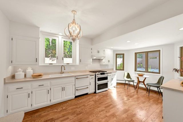 4848 N Woodburn STREET, Whitefish Bay, WI 53217
