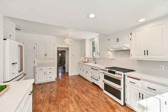 4848 N Woodburn STREET, Whitefish Bay, WI 53217