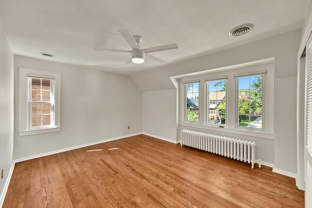 4848 N Woodburn STREET, Whitefish Bay, WI 53217