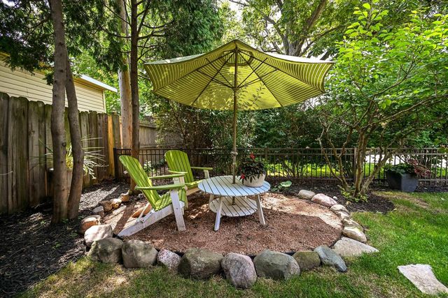 4848 N Woodburn STREET, Whitefish Bay, WI 53217