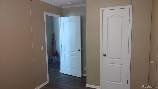 66 Grey Fox Court, Grand Blanc, MI 48439
