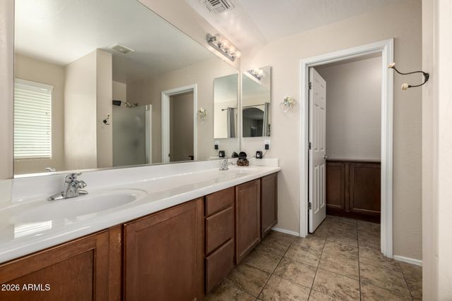 14089 W COUNTRY GABLES Drive, Surprise, AZ 85379