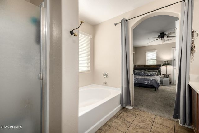 14089 W COUNTRY GABLES Drive, Surprise, AZ 85379