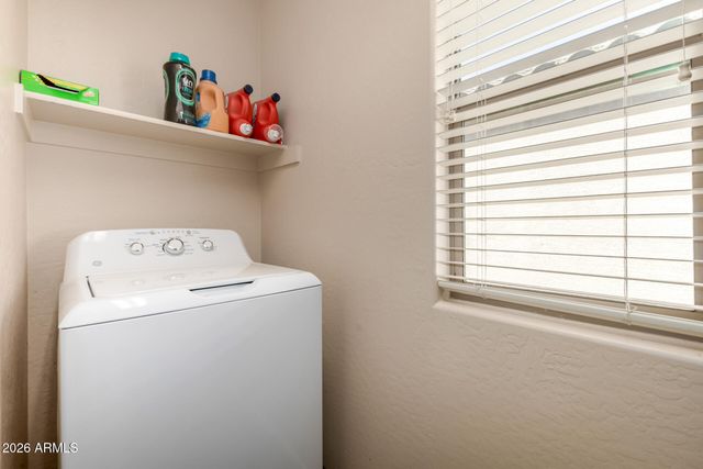 14089 W COUNTRY GABLES Drive, Surprise, AZ 85379