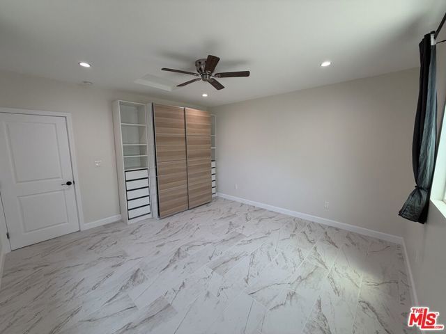 6533 Costello Avenue, Van Nuys (los Angeles), CA 91401