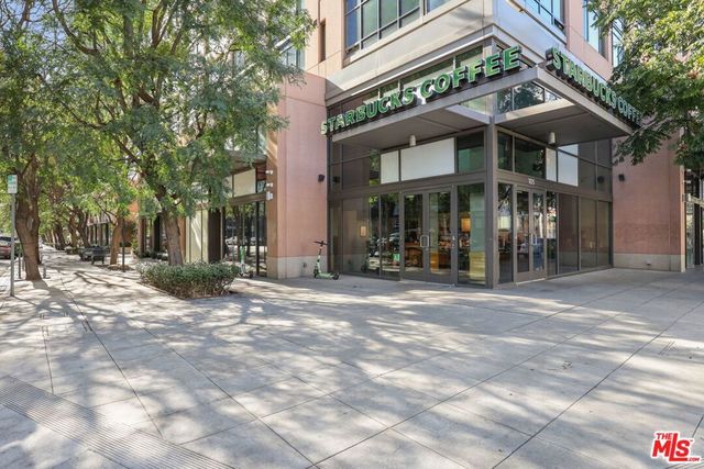 1111 S Grand Avenue 916, Los Angeles, CA 90015