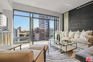 1111 S Grand Avenue 916, Los Angeles, CA 90015