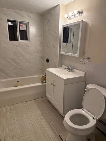 217 Newland Avenue 2, Woonsocket, RI 02895