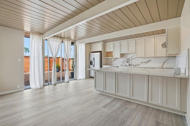 104 Eliza Court, Foster City, CA 94404