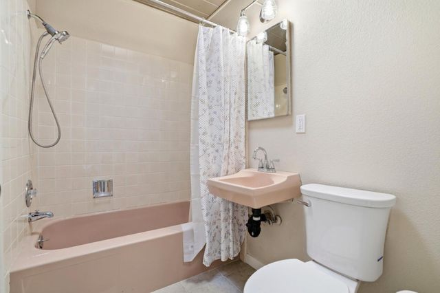 104 Eliza Court, Foster City, CA 94404