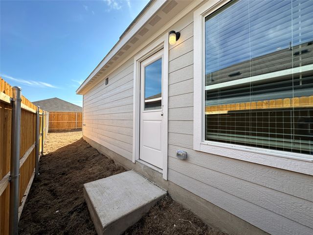 1008 Mountain Laurel Road, Princeton, TX 75407