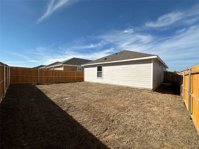 1008 Mountain Laurel Road, Princeton, TX 75407