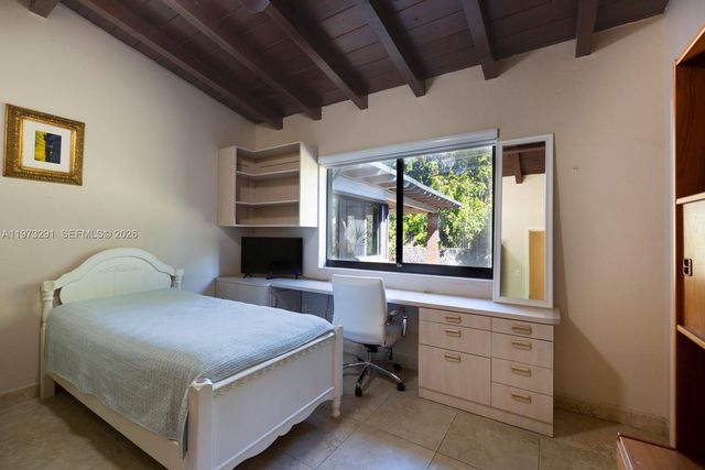 3721 SW 58th Ave, Miami, FL 33155