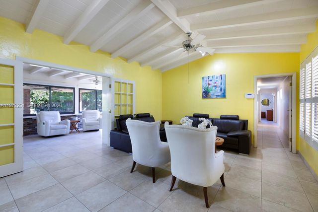 3721 SW 58th Ave, Miami, FL 33155