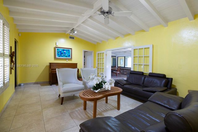 3721 SW 58th Ave, Miami, FL 33155