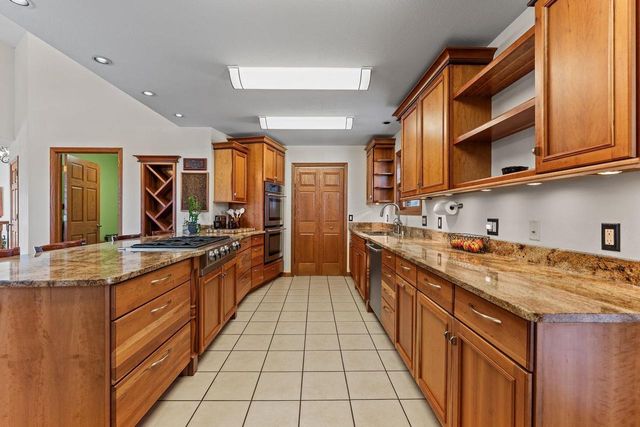 1011 Pine Grove Drive, Reedsburg, WI 53959