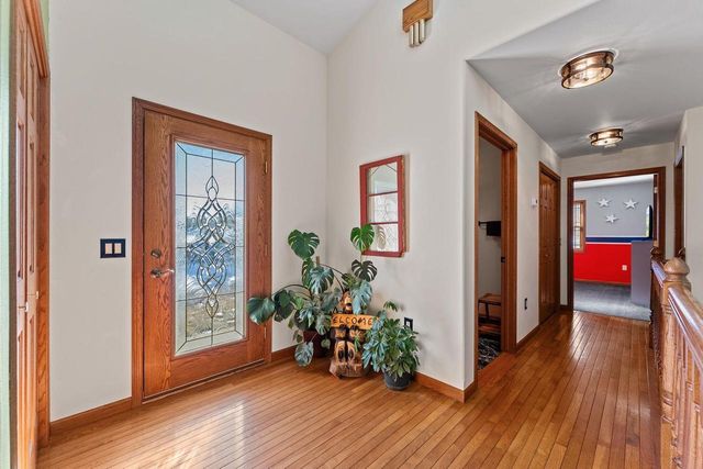 1011 Pine Grove Drive, Reedsburg, WI 53959