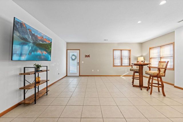 1011 Pine Grove Drive, Reedsburg, WI 53959