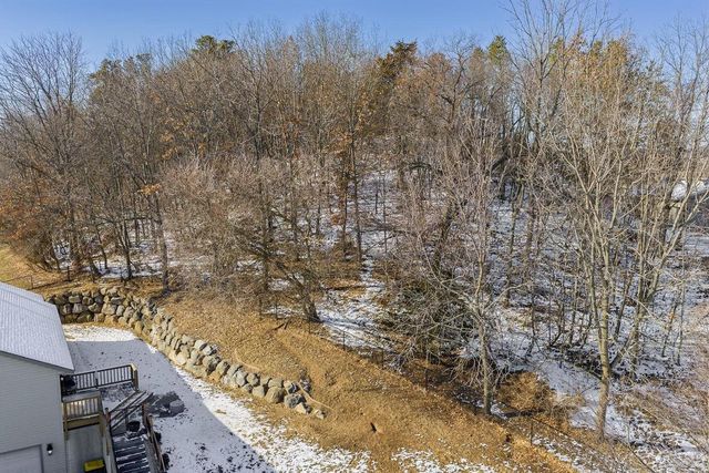 1011 Pine Grove Drive, Reedsburg, WI 53959