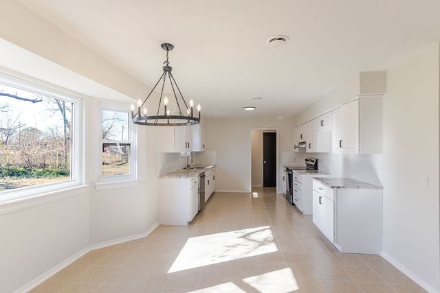 1702 W Mimosa Street, Rogers, AR 72758