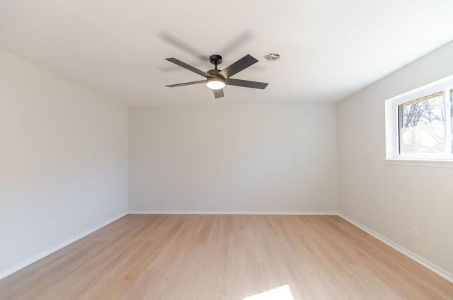 1702 W Mimosa Street, Rogers, AR 72758