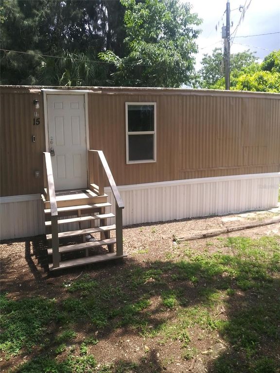 110 FOREST AVENUE 15, Davenport, FL 33837