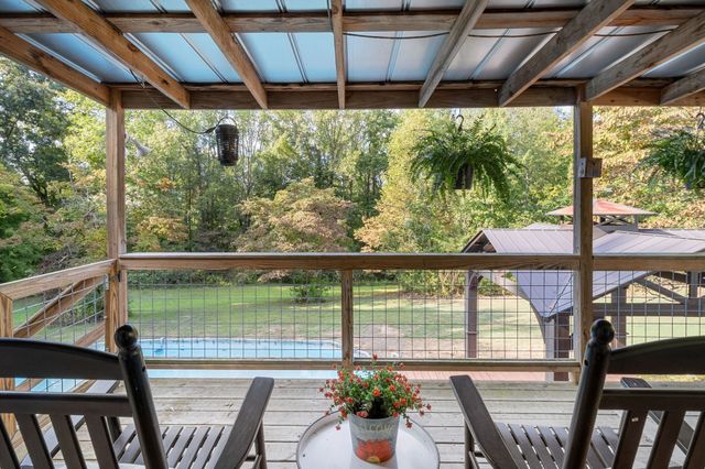 1380A Cheatham Dam Rd, Ashland City, TN 37015